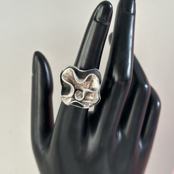 Silpada 925 Sterling Silver Large Chunky Modernist Flower Band Ring Size 6.25 - Picture 9 of 10